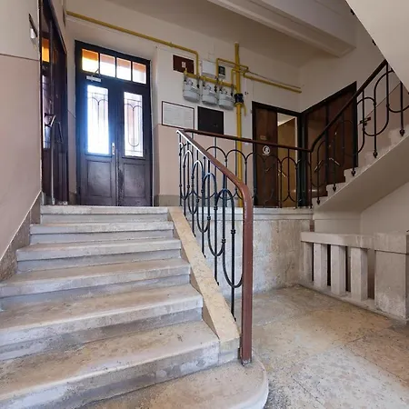 Гостьовий будинок San Martino Пула