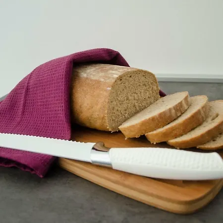 San Martino ゲストハウス プーラ